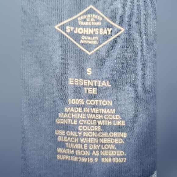 3 Pack- St. John' Bay Essential Long Sleeve T's - Picture 2 of 7